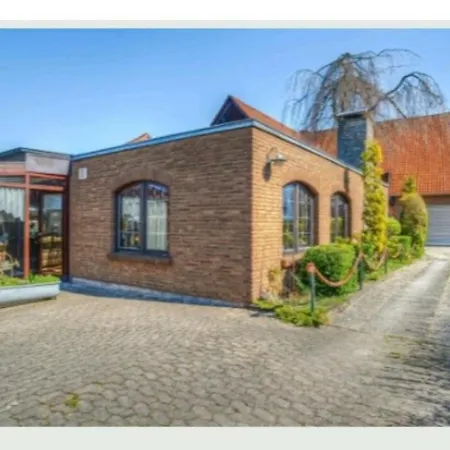 Alte Backstube Mit 3 Eingerichtet Fuer Monteure Und Firmen דירה