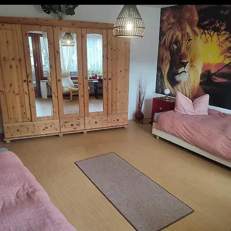 Alte Backstube Mit 3 Eingerichtet Fuer Monteure Und Firmen Lügde