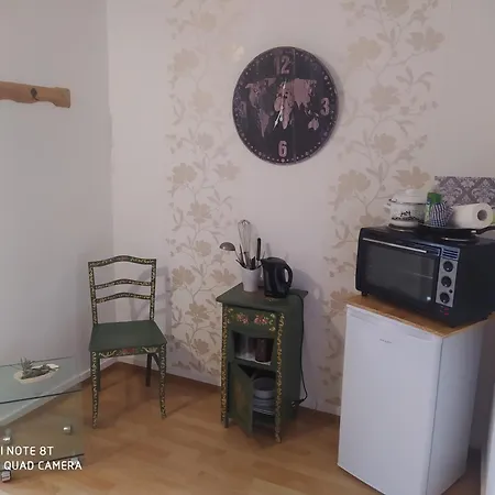 Alte Backstube Mit 3 Eingerichtet Fuer Monteure Und Firmen דירה Lügde