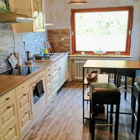 Alte Backstube Mit 3 Eingerichtet Fuer Monteure Und Firmen * Lügde
